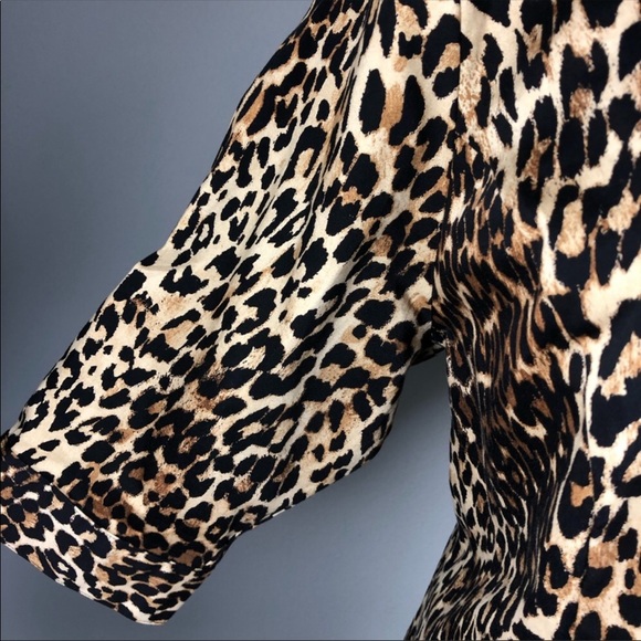 SOLD ❗️Lane Bryant Leopard Print Top 16 - Picture 5 of 5